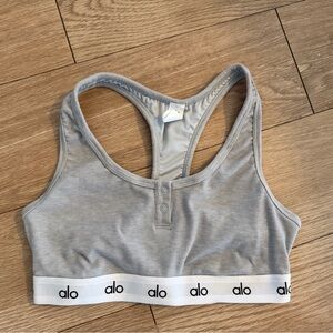 Alo size medium sports bra top brand new